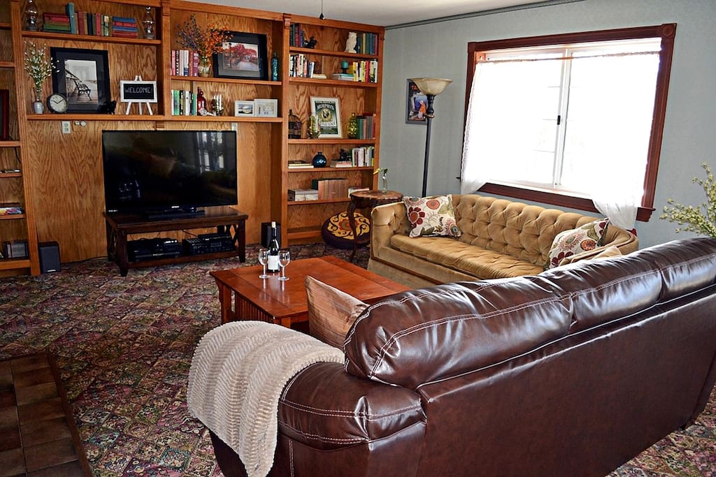 Living Room - Large TV with blu ray and Roku - plus french doors to the deck