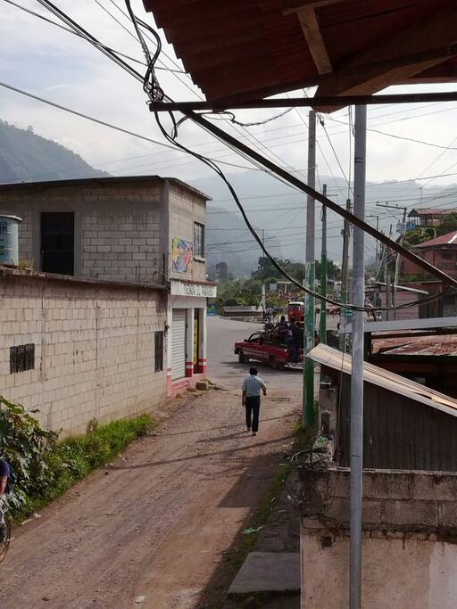 La calle donde está ubicada