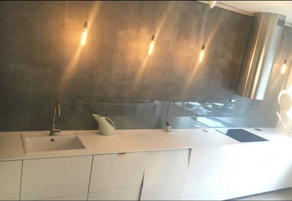 Brand new kitchen (June 2016)