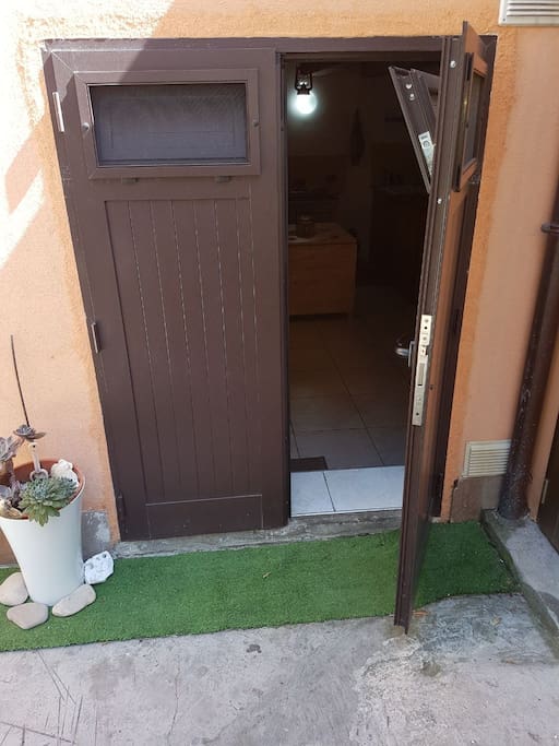 entrata inipendente