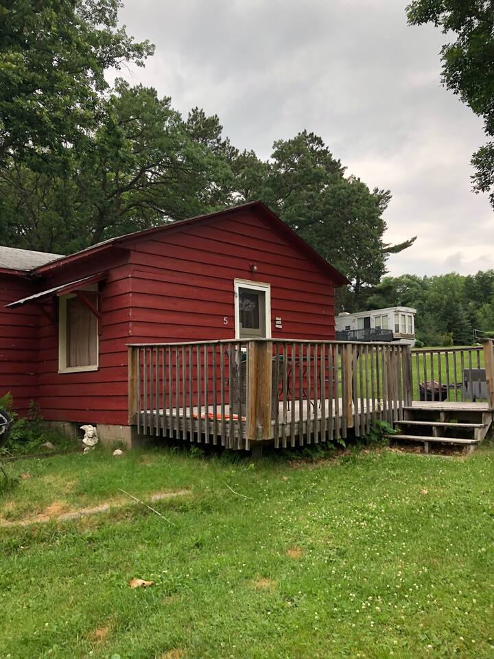 Cottage 5 Steamboat Bay Resort Cottages For Rent In Walker