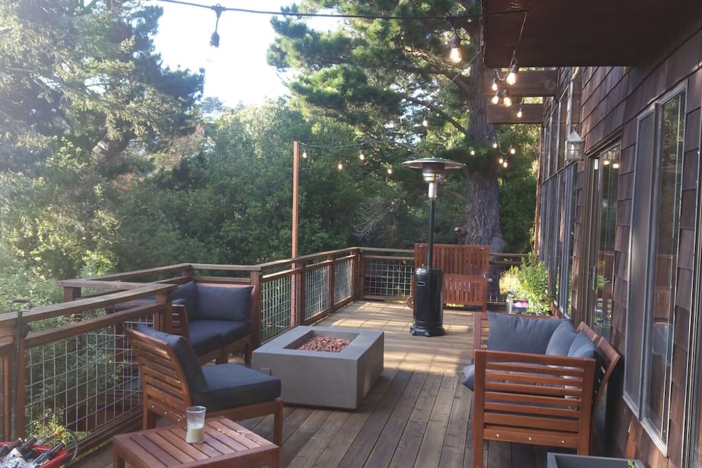 Deck has firepit and heater