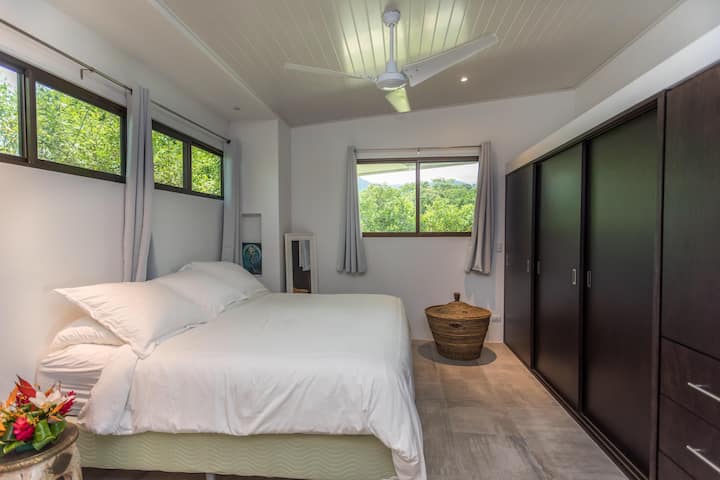 Chumba kikubwa cha kulala 