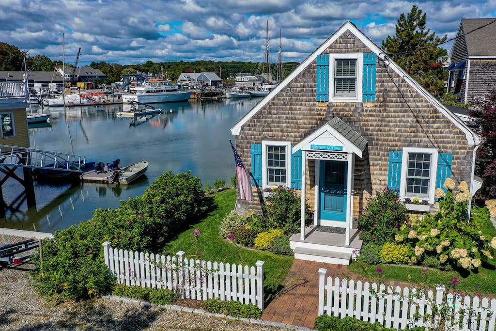 Minnow Cottage Cottages for Rent in Kennebunkport, Maine, United States