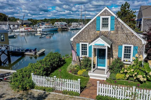 Minnow Cottage in town, Kennebunkport