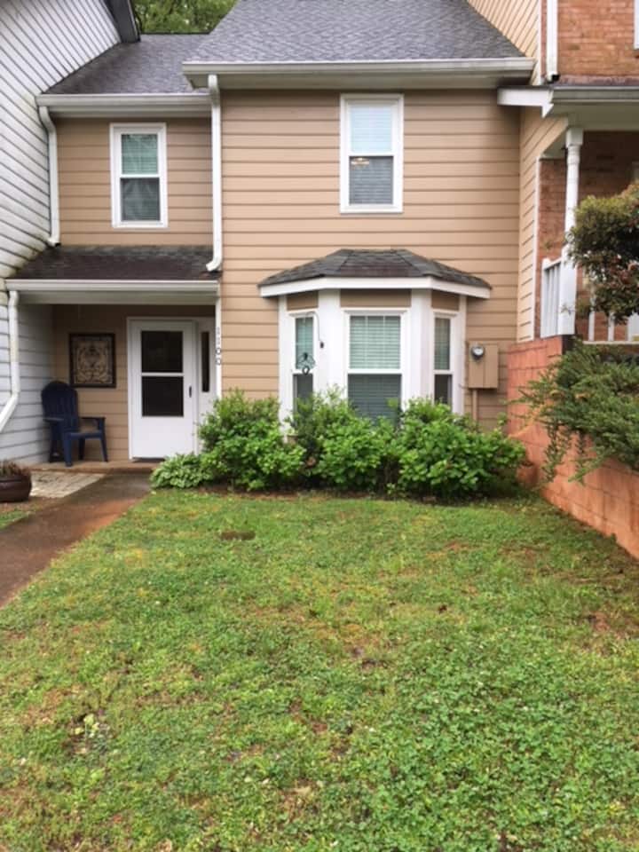 Top 10 Airbnb Vacation Rentals In Kennesaw, Updated 2024