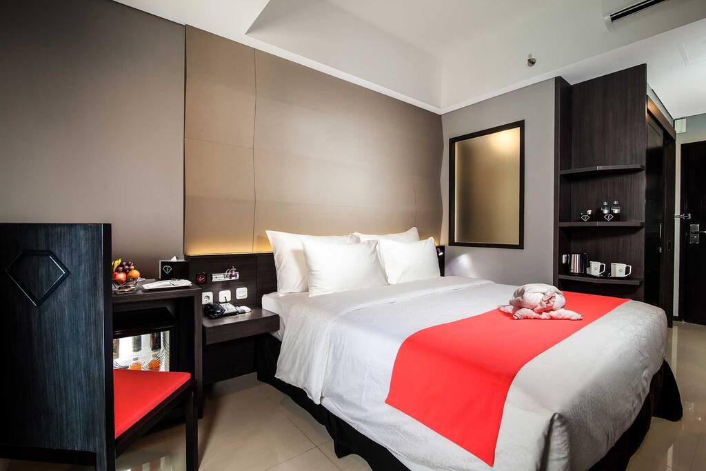 Complete Simple Room full set up minibar