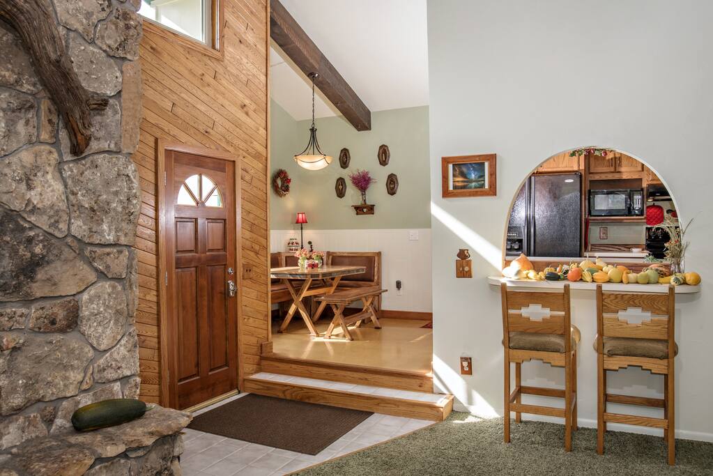 View of entrance and breakfast bar