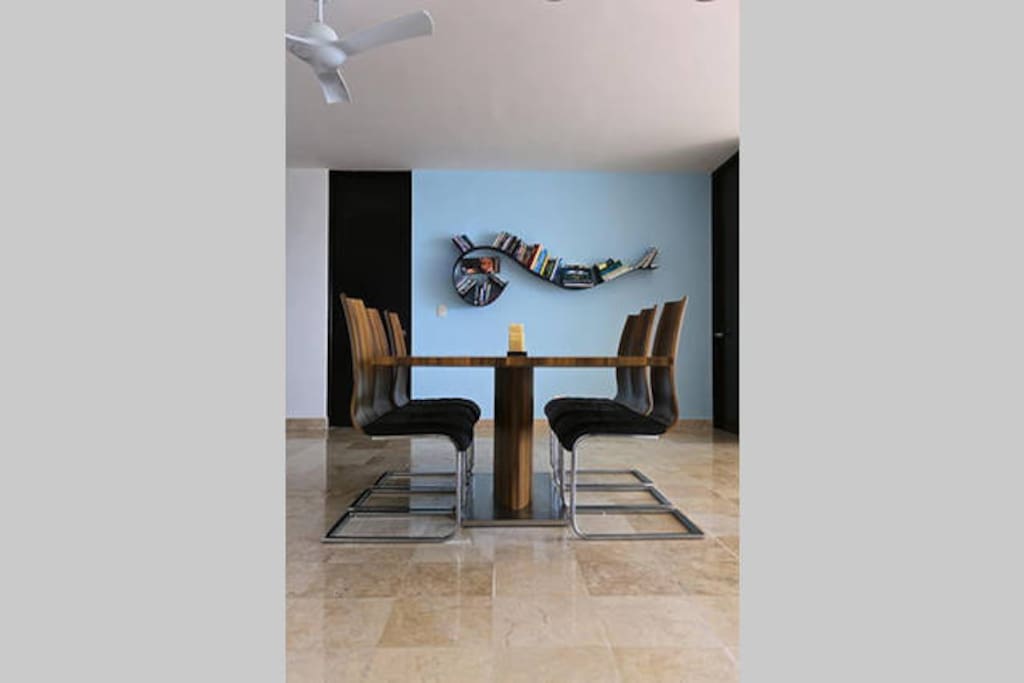 Modern Dinning Table for 6