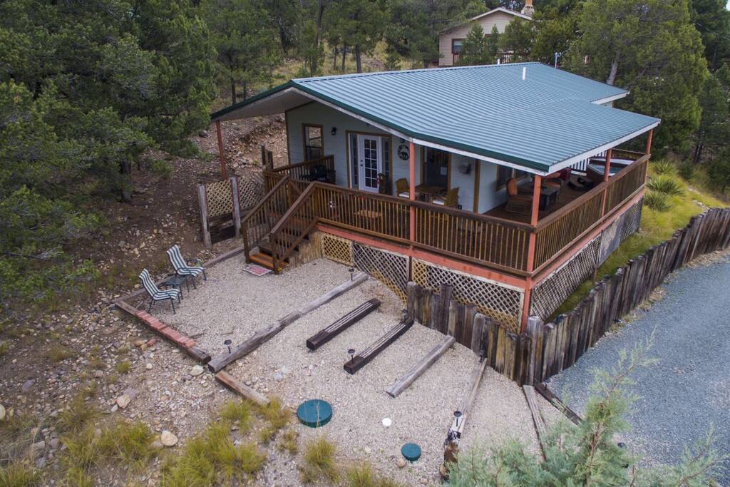 Rain Dance Retreat - Cozy Cabins Real Estate, LLC
