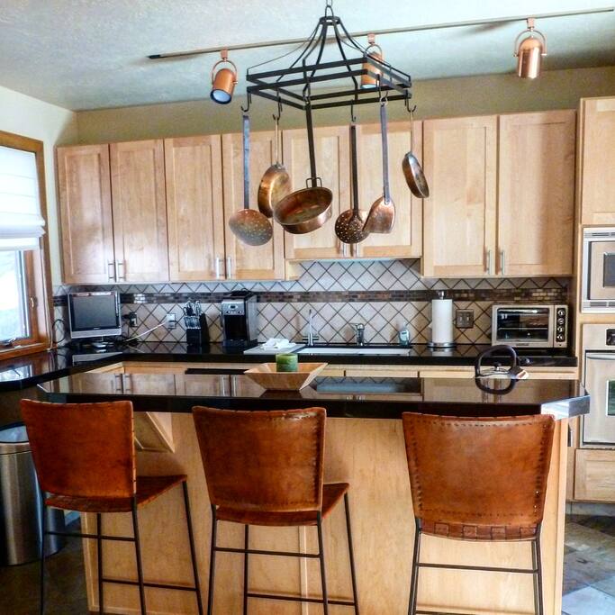 Main Level - Kicthen