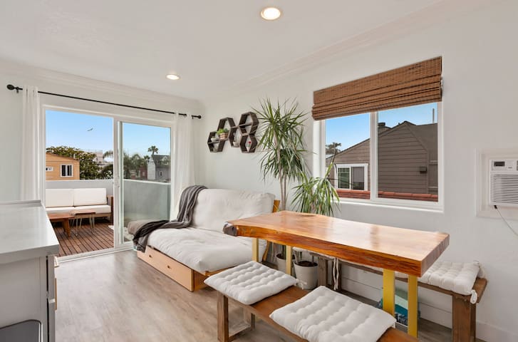 Rooftop Deck House- Steps from Mission Beach/Bay