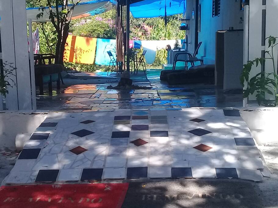 com Amor e Alegria!