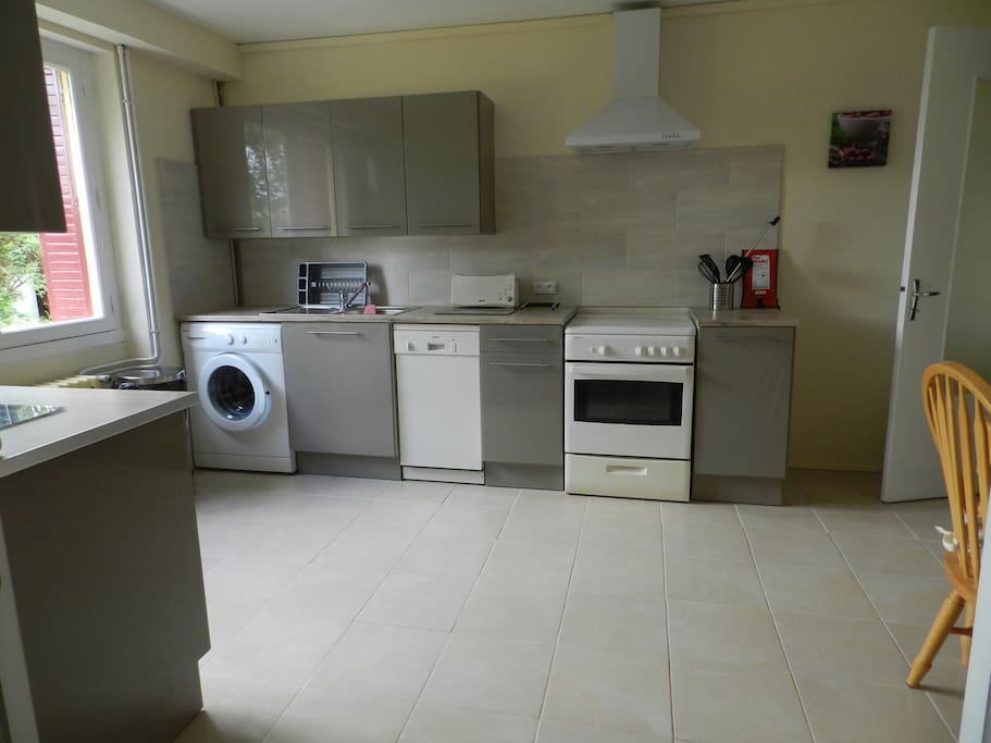 Fully equipped kitchen