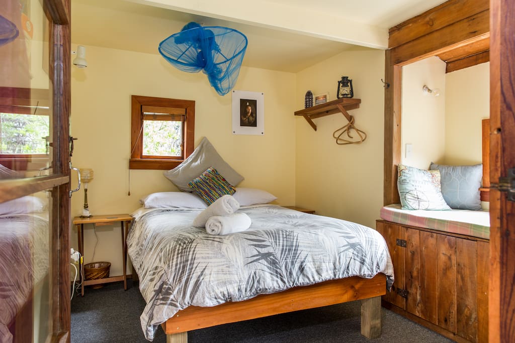 Tui Room