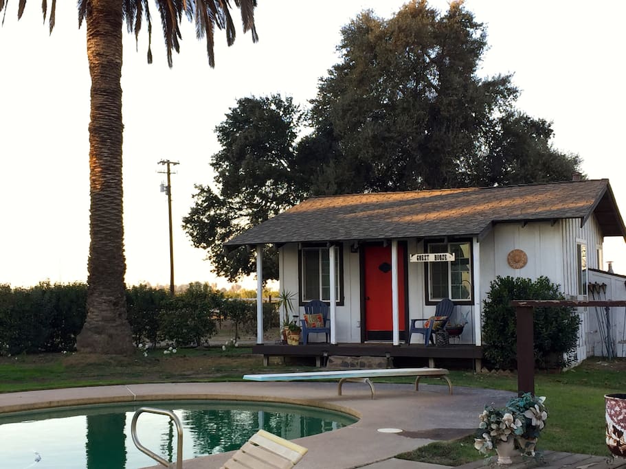 The Shire Station B&B is a private, separate guesthouse centrally located in the middle of the ranch action. A total of 700 square feet, the guesthouse is equipped with a full kitchen including stove, full size refrigerator, microwave, Keurig coffee machine, ¾ bathroom with standing shower, a full-sized closet (ironing board, iron, dresser), reading nook, and a small library of books for your reading pleasure.