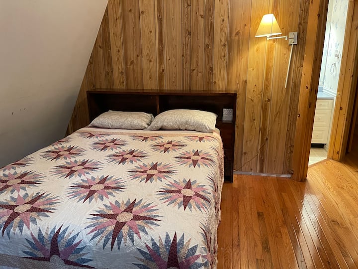 Chambre Queen à l'étage