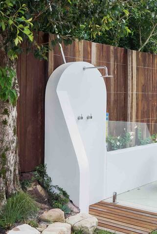 Coastal Home (heated pool+walk to village) gallery image 5