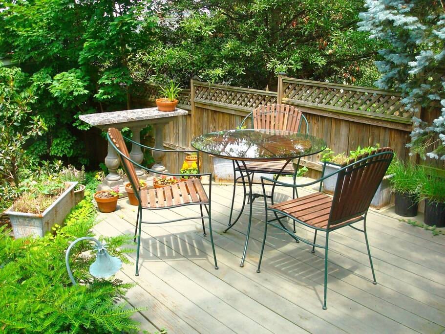 Picnic at the grill