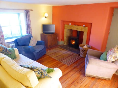 Successful Airbnb property: The Bothy at Sheardrum - a cosy rural farm cottage in Fife