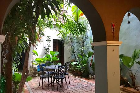 Quaint Colonial Home Old San Juan