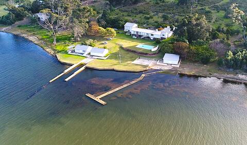 Private paradise on the Hermanus Lagoon