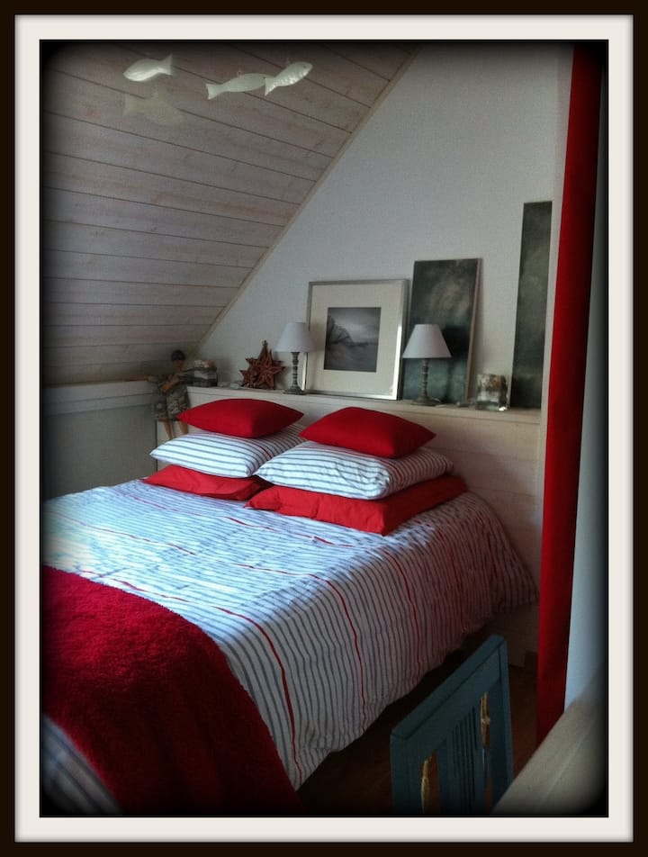 Les Agapanthes : Chambre Avec Sdb Et Wc Privés - Sarzeau