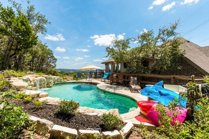 Lake Travis Acreage with Hilltop Views gallery image 2