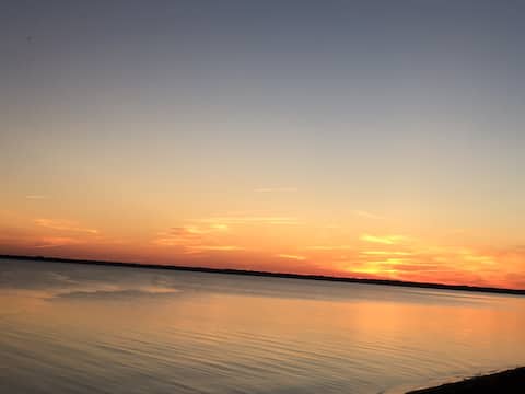 RELAX & ENJOY - Quiet and Private steps from Beach