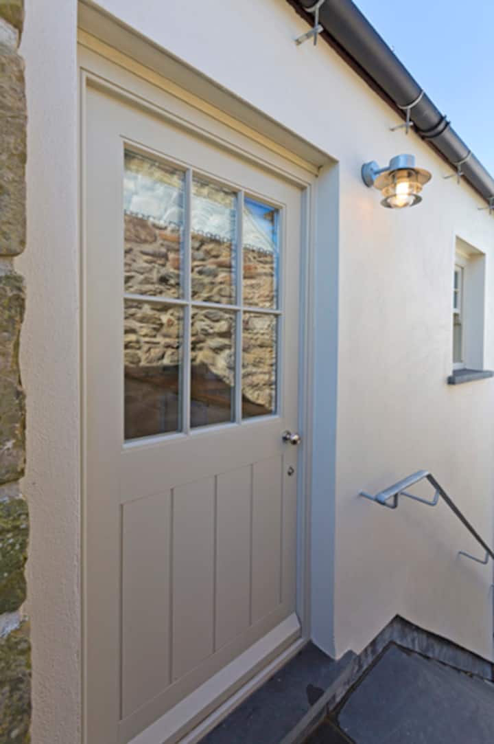 Prospect Studio. St Davids.