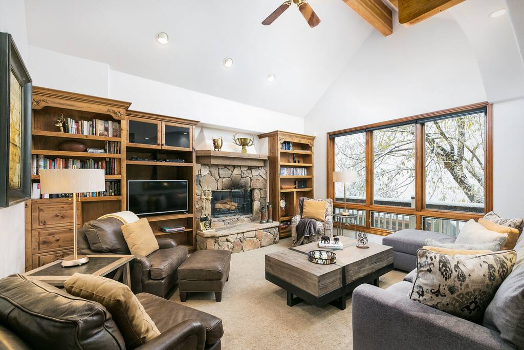 Main Level Living Room