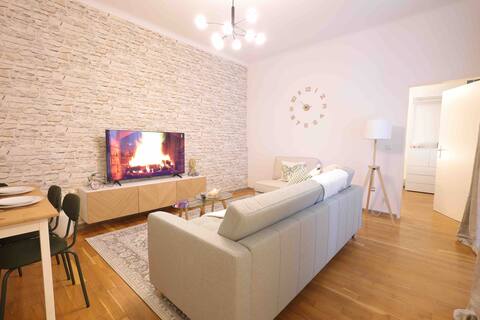 Beliebte Airbnb-Anzeige: Emerald holiday home +with patio+ in Hernals