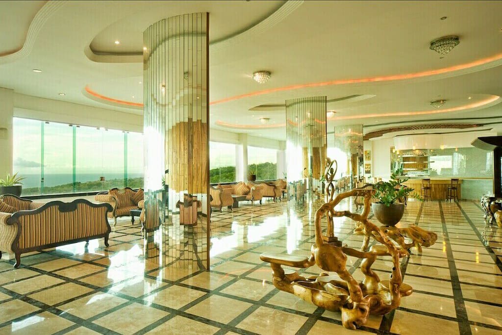 LOBBY AREA