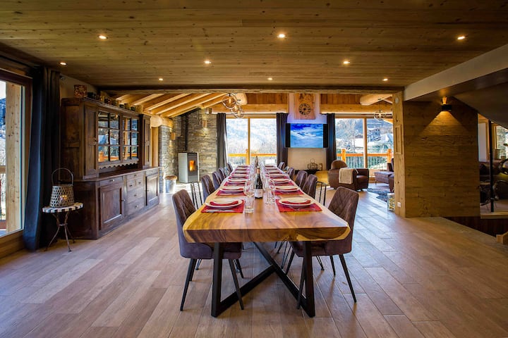 Snowtrue Chalet Le Joli Pré Ski In Ski Out - La Rosière