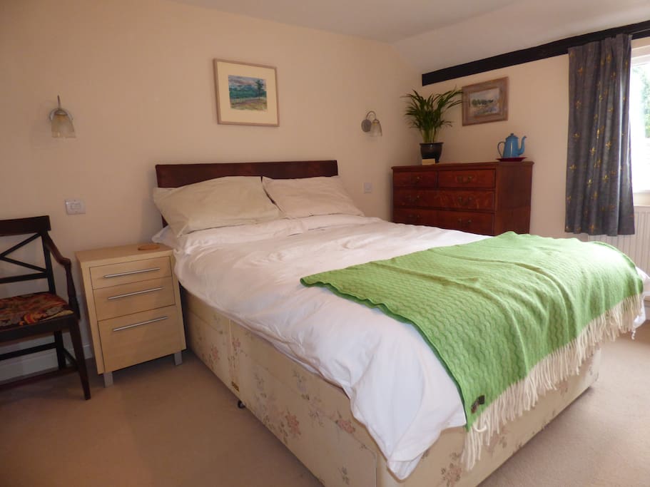 Double room (pic 2) first floor