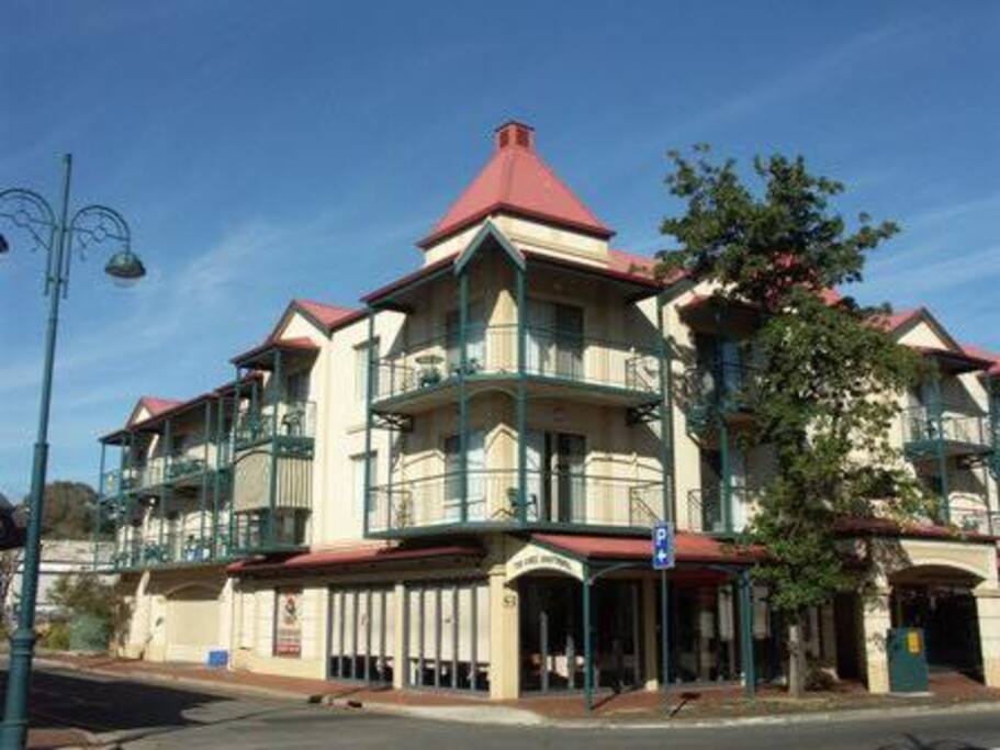 Apartment building