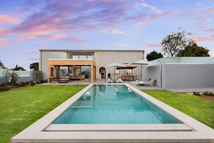 Amaré Chania Luxury Residence gallery image 4