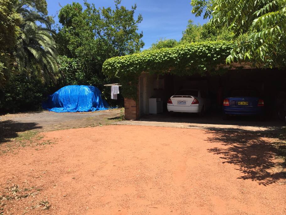 Outdoor off-road parking area. Plenty of space.