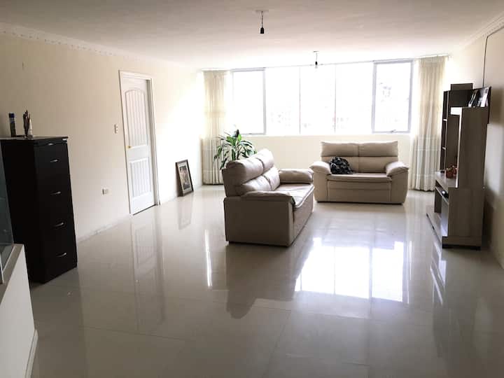 Yotala Holiday Rentals & Homes Departamento de Chuquisaca, Bolivia