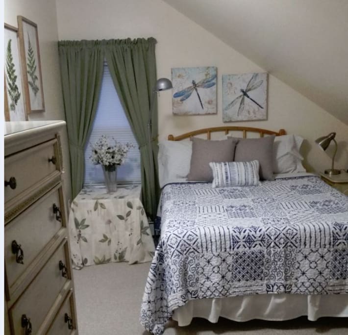 Bedroom Right - Simple Comfort in the Heart of Federal Hill!