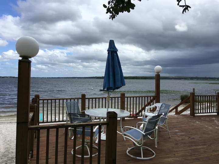 Authentic "Old Florida" on Crooked Lake! Houses for Rent in Babson