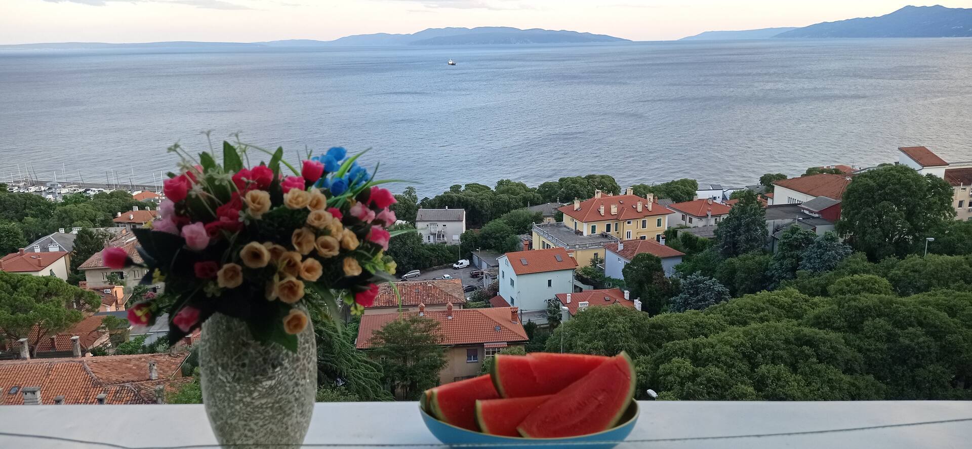 Appartement in Rijeka met zeezicht — foto 2