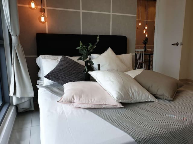 Airbnb®  Kuala Lumpur  Vacation Rentals & Places to Stay  Federal
