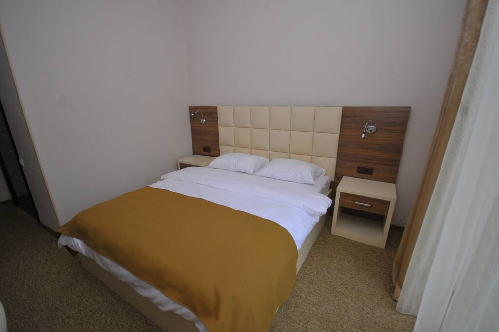Comfortable King Bed