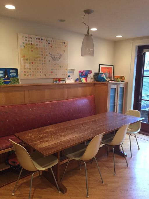 Kitchen banquette - seats 8 - 10