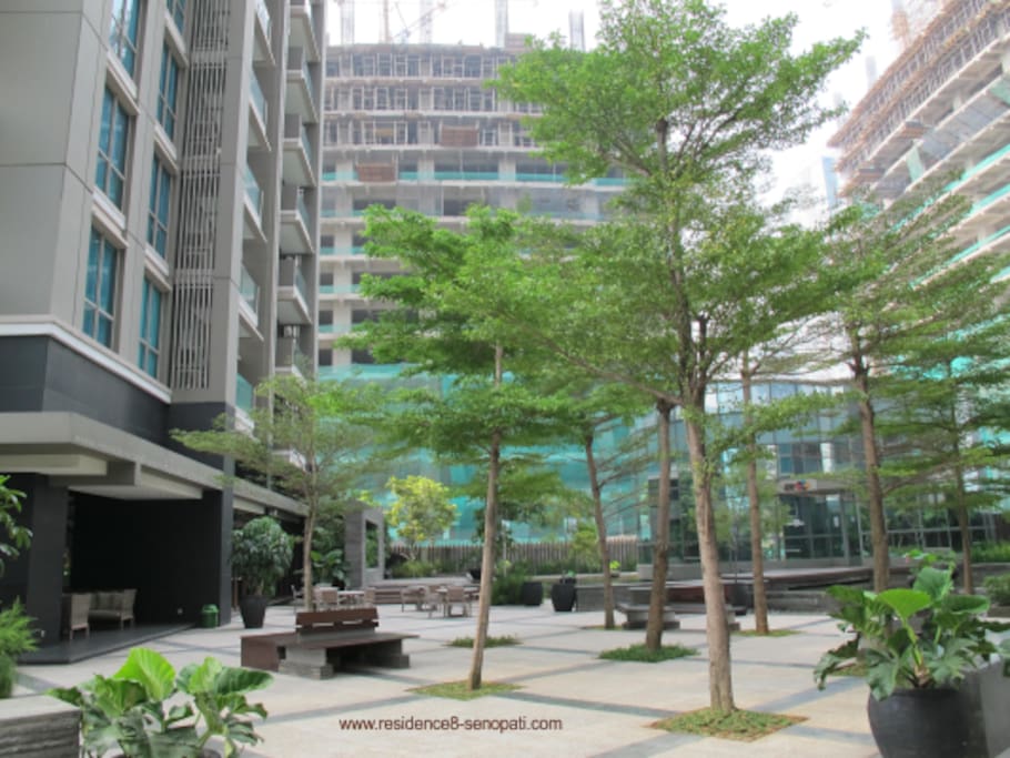 Residence 8 Sky Garden