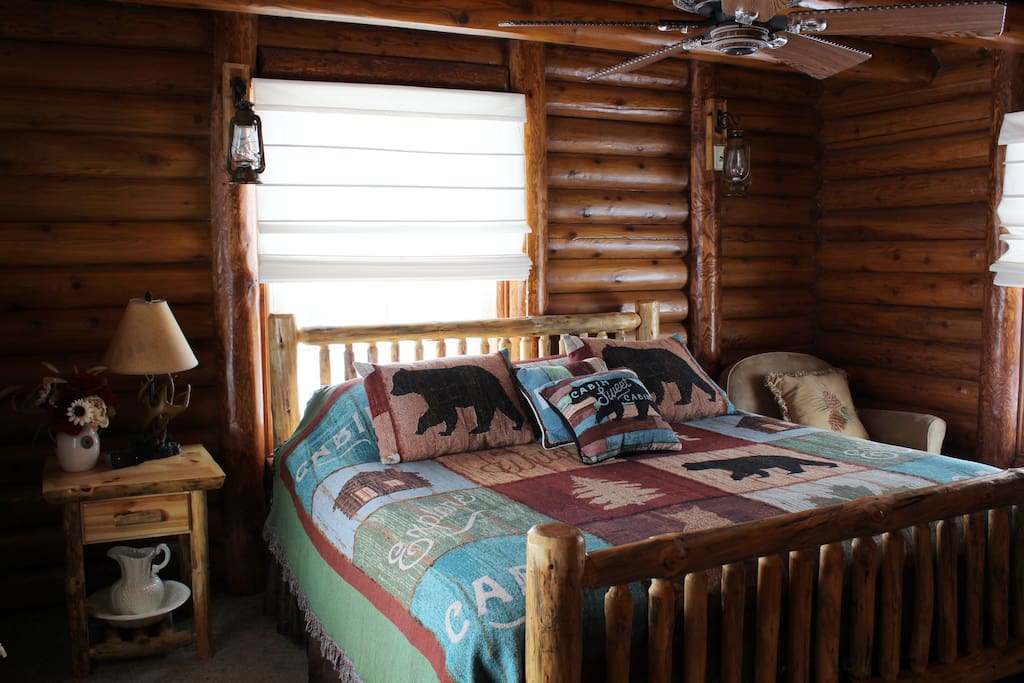Alice's Cozy Grand Canyon Cabin South Rim Cabins for Rent in Williams, Arizona, United States
