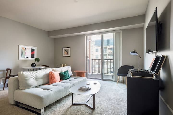 The Guild Downtown Current 2br Suite Serviced Apartments For Rent In Cincinnati Ohio United States