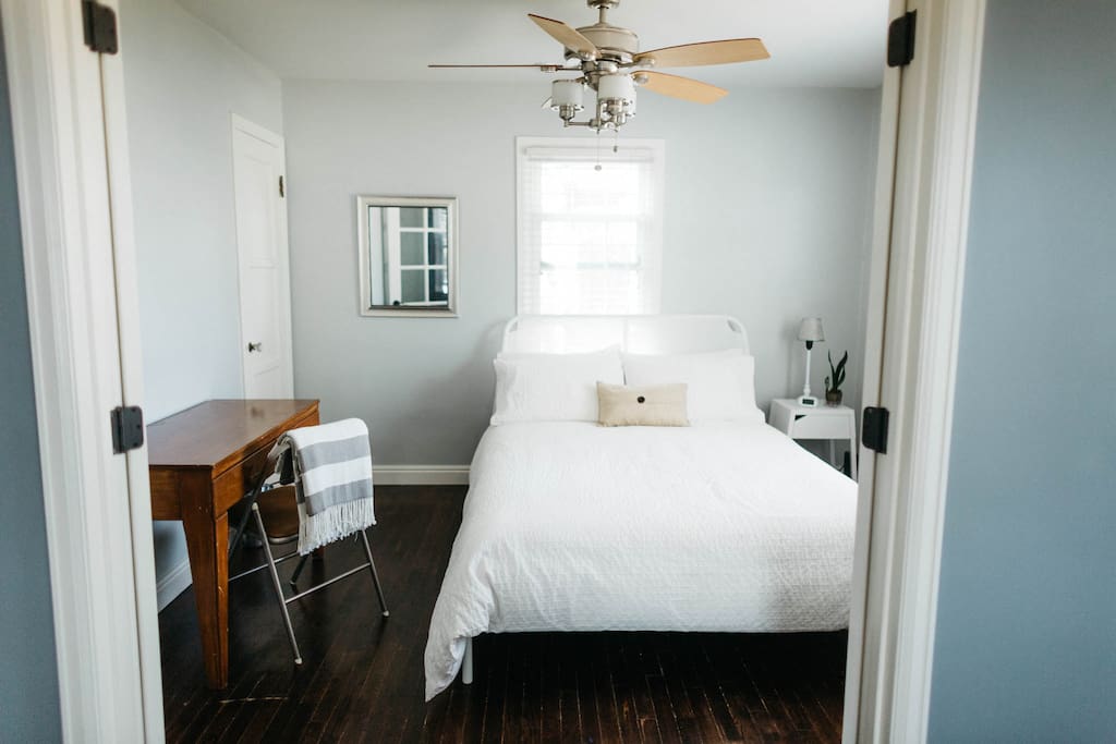Room gets lots of natural light
