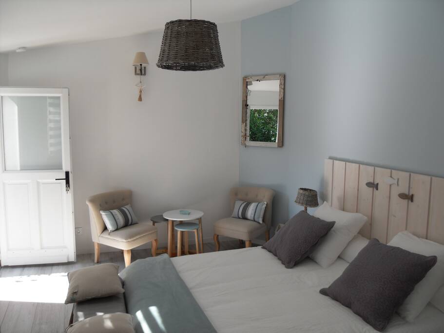 chambre 22 m avec salle de bain douche italienne